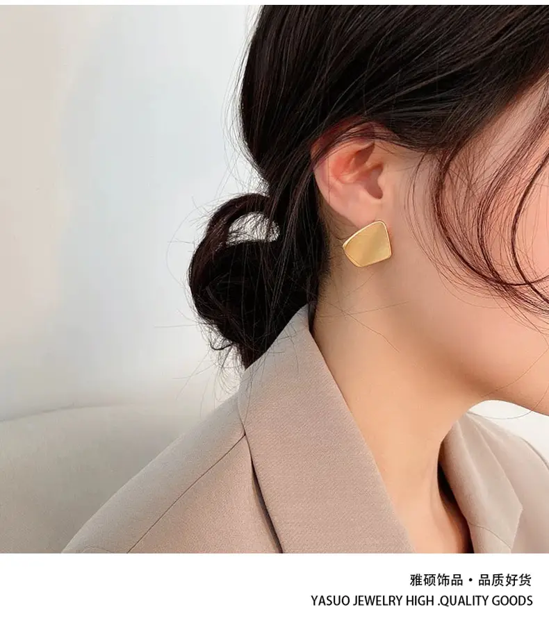 Gold 2-Circle Hanger Earrings for Women — feature 14
