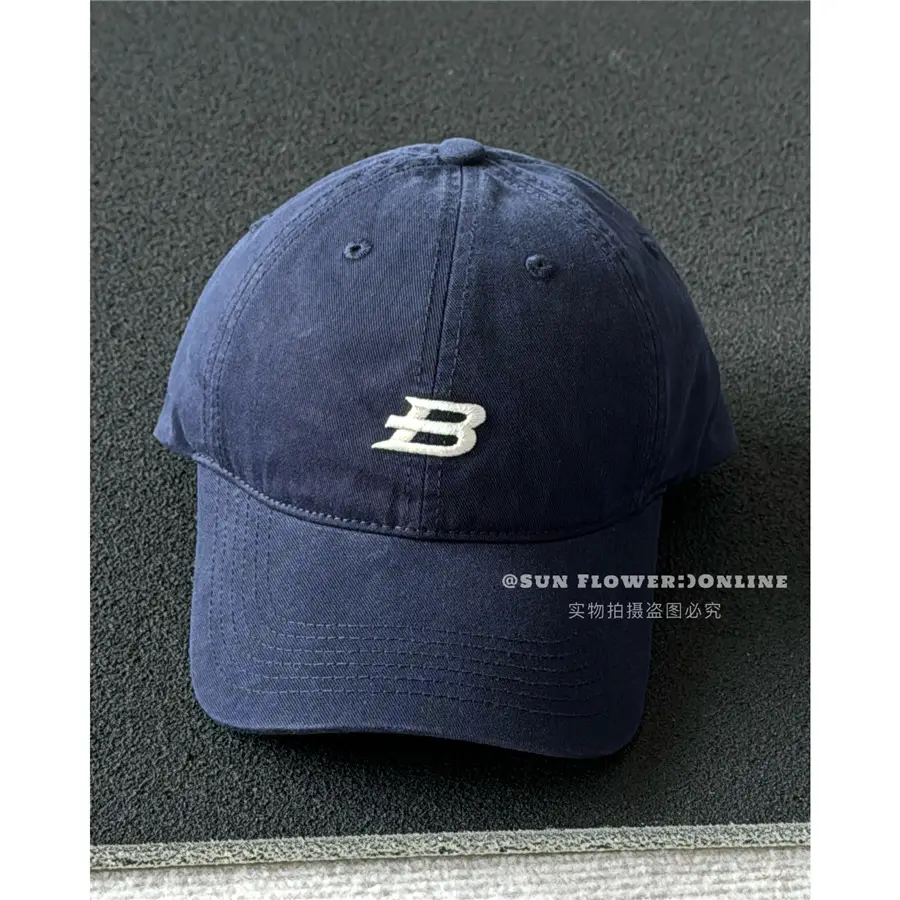 Women's B Letter Baseball Caps with Curved Eaves