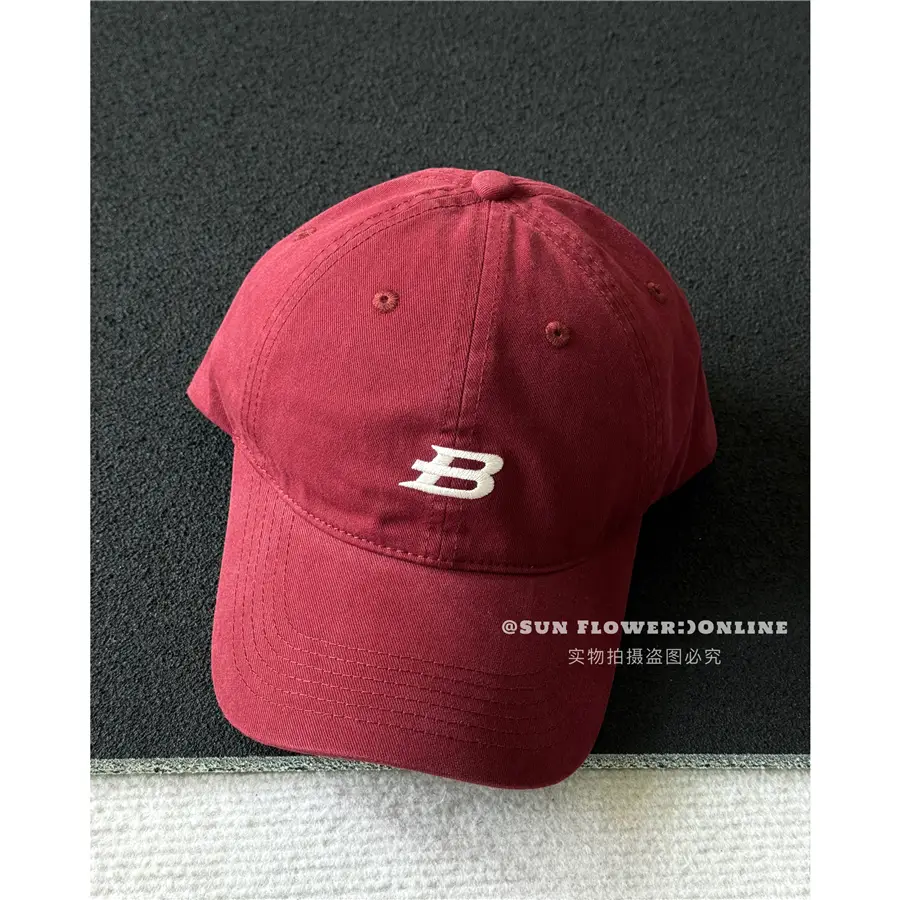 Women's B Letter Baseball Caps with Curved Eaves