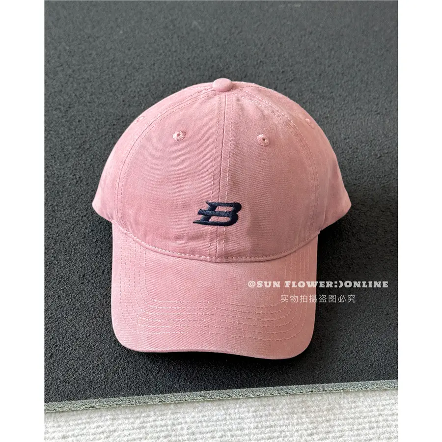 Women's B Letter Baseball Caps with Curved Eaves