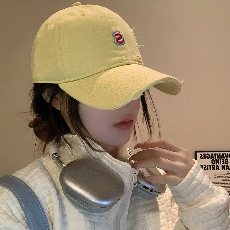 Women's Letter Embroidered Baseball Caps 2025 Spring Summer - Image 5