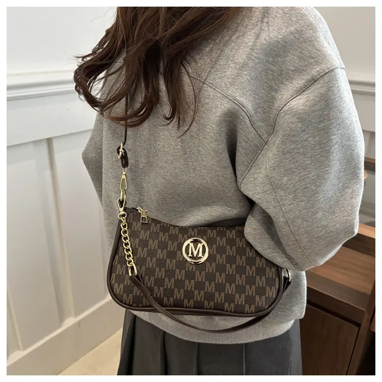 Women's Small Crossbody Bag with Gold Chain — feature 26