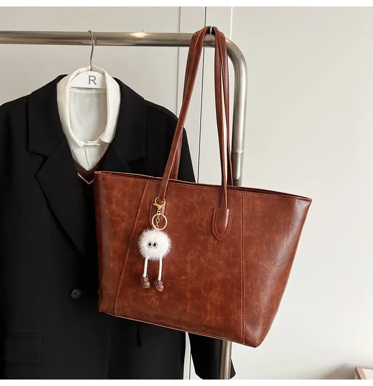 Retro Brown Leather Shoulder Bag for Women 2026 — feature 11