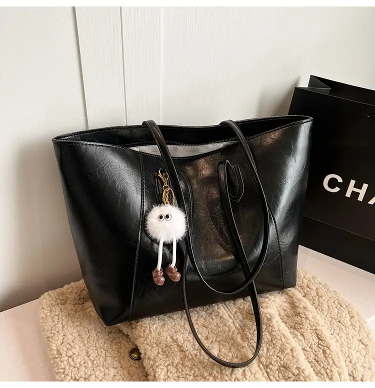 Retro Brown Leather Shoulder Bag for Women 2026 — feature 8
