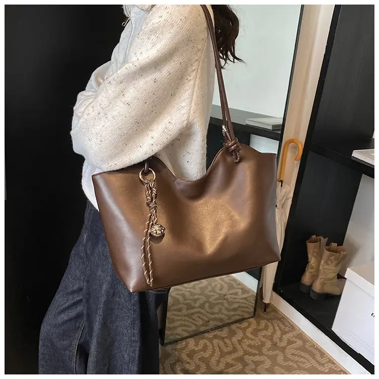 Black Crossbody Tote Bag Women 2025 New — feature 12