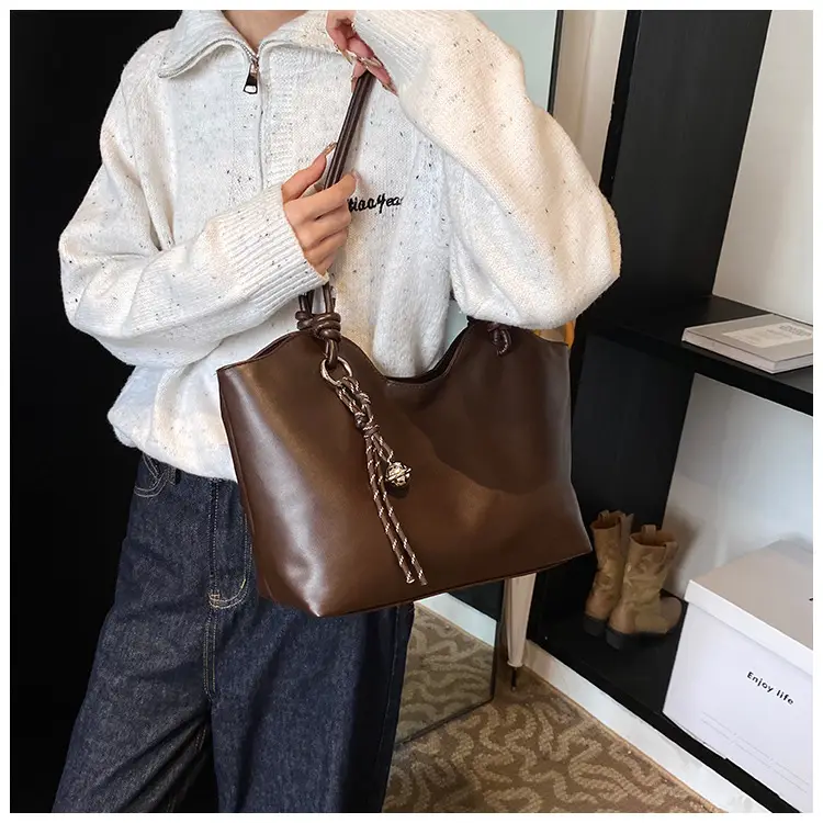 Black Crossbody Tote Bag Women 2025 New — feature 13