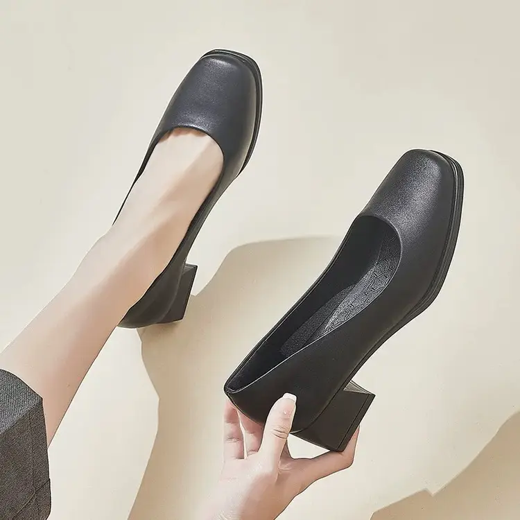 Not Tired Feet Comfortable High Heels 2025 Spring New Thick Heel French Single-layer Shoes Women's Shallow Mouth Elegant Black Work Shoes — feature 2