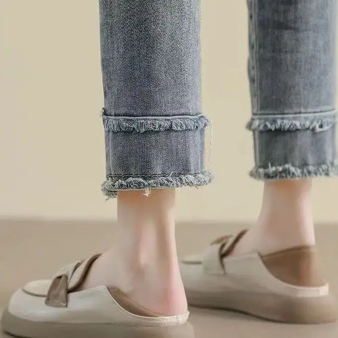 Pregnant Women's Green Slip-on Flat Shoes — feature 4