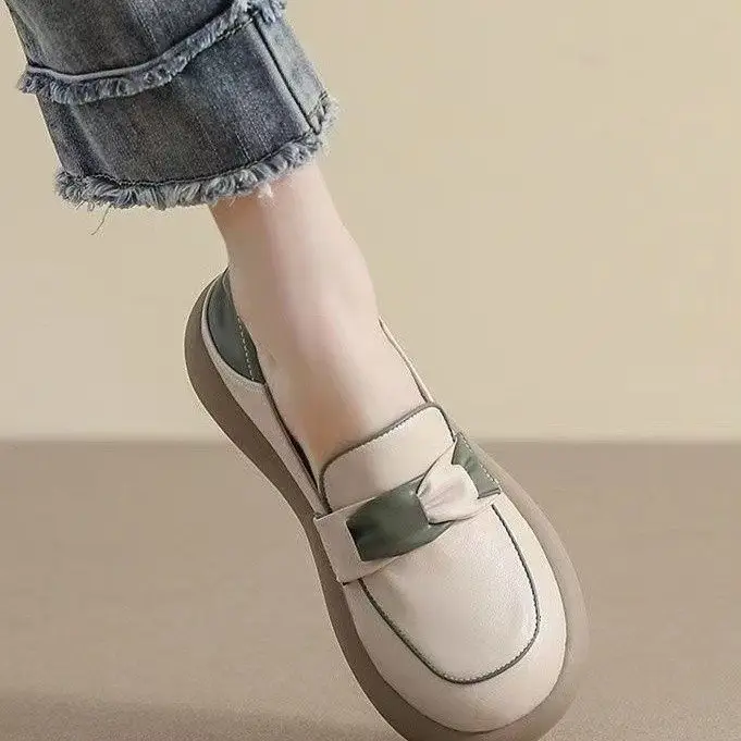Pregnant Women's White Slip-on Flat Shoes with Soft Sole — feature 2