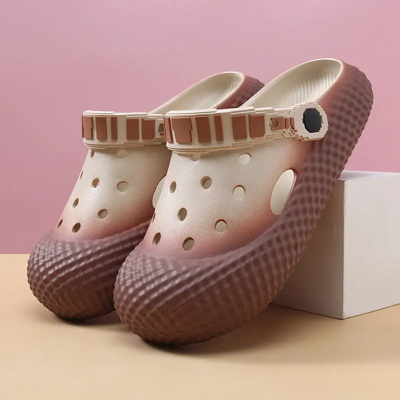 Women's Pink Croc Sandals Slip-On Summer - Image 6