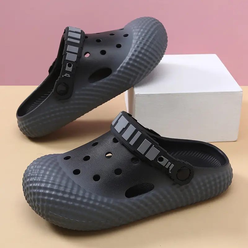 Women's Pink Croc Sandals Slip-On Summer - Image 3