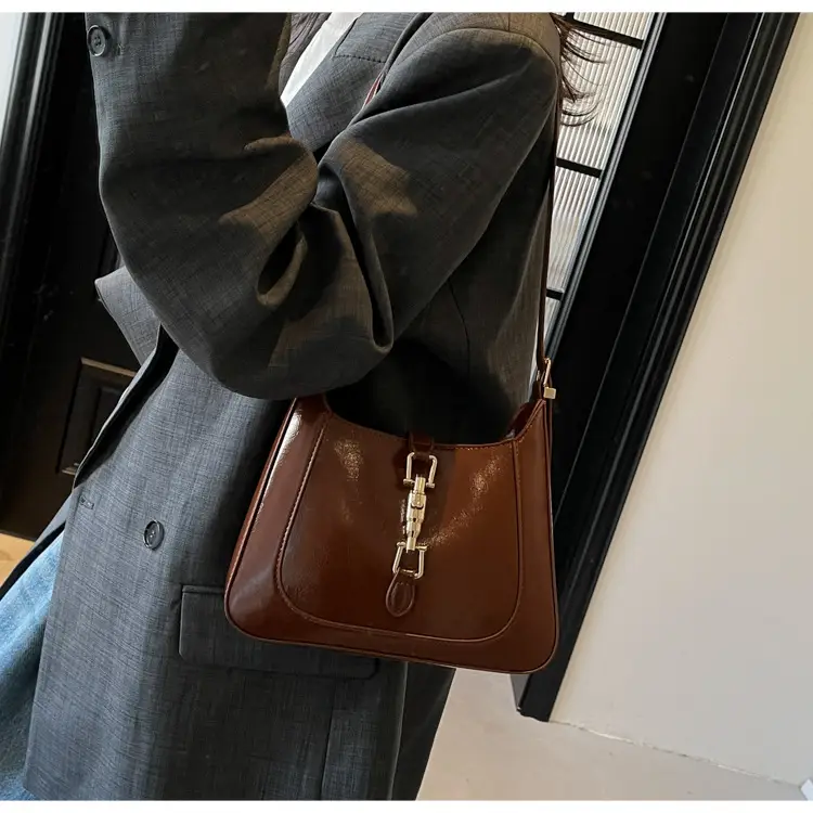 Women's Brown Leather Shoulder Bag 2025 Spring New — feature 17