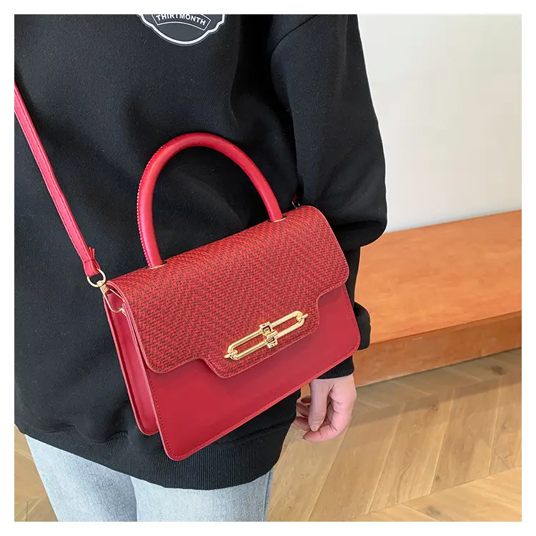 2025 Spring Women's Embossed Buckle Bags Green White Black — feature 12