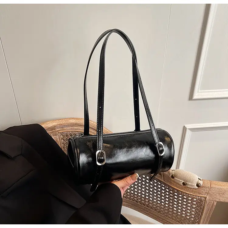 Red Korean-Style Round Shoulder Bag 2026 — feature 26