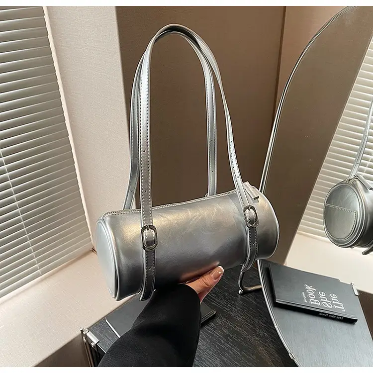Red Korean-Style Round Shoulder Bag 2026 — feature 34