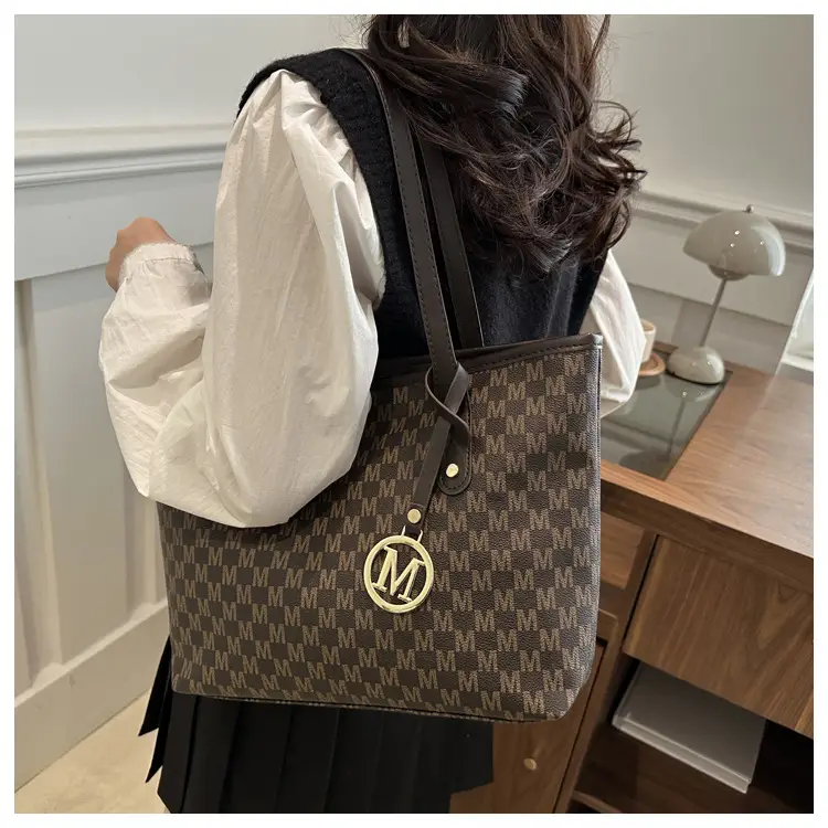 2026 Women's Large Capacity Tote Bag with Monogram Logo — feature 11