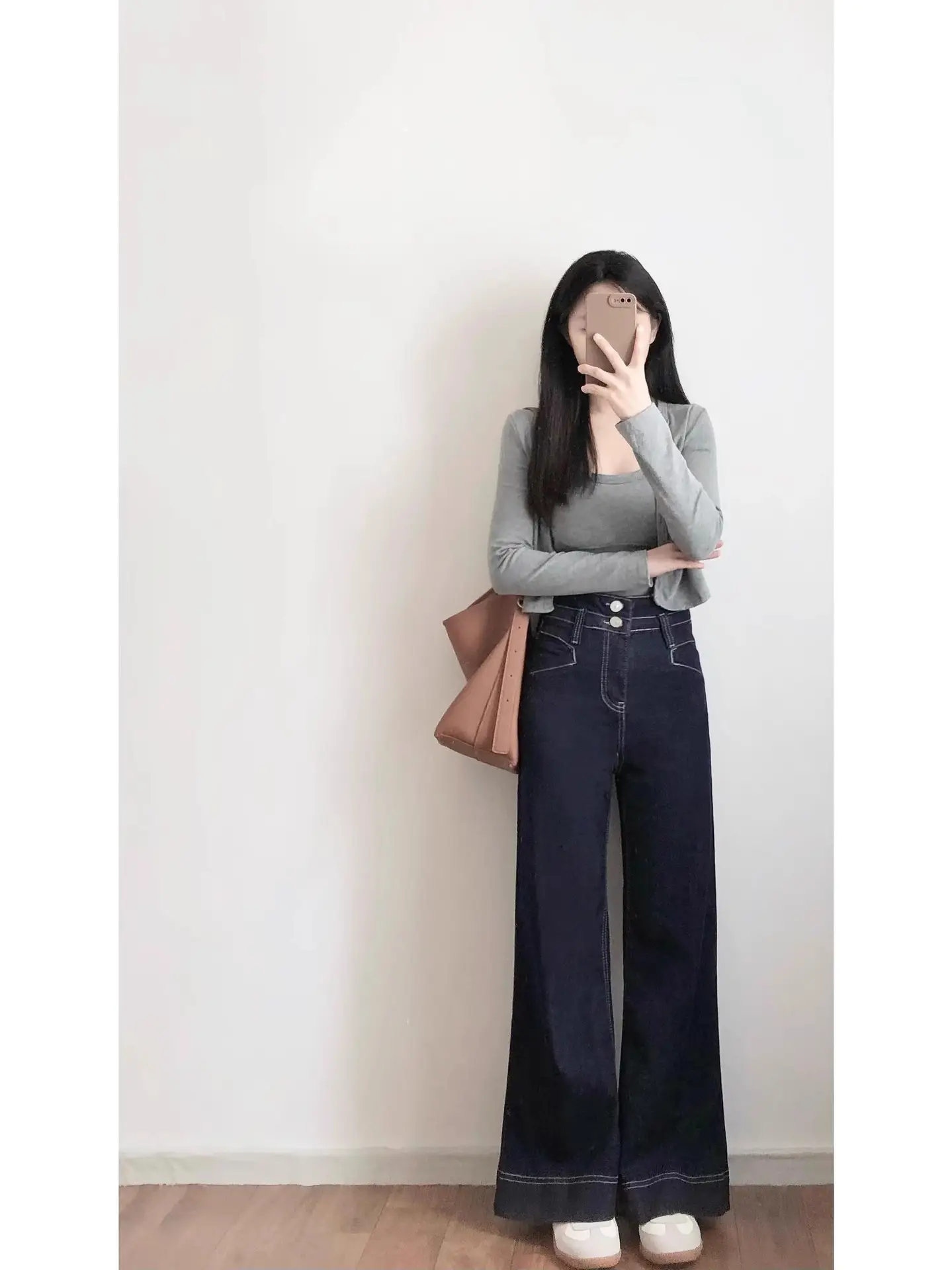 Women High Waist Slimming Jeans Dark Blue Loose Flare — feature 3