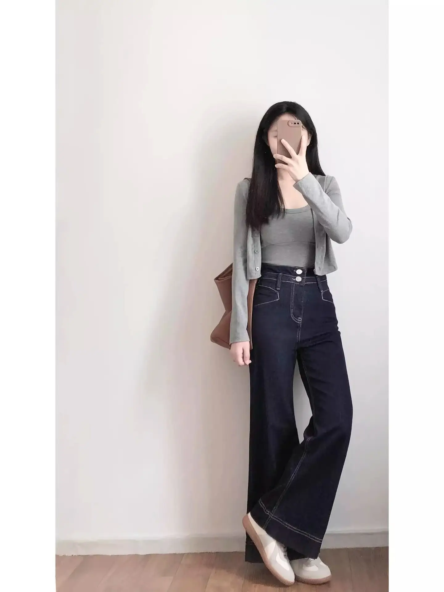 Women High Waist Slimming Jeans Dark Blue Loose Flare — feature 4