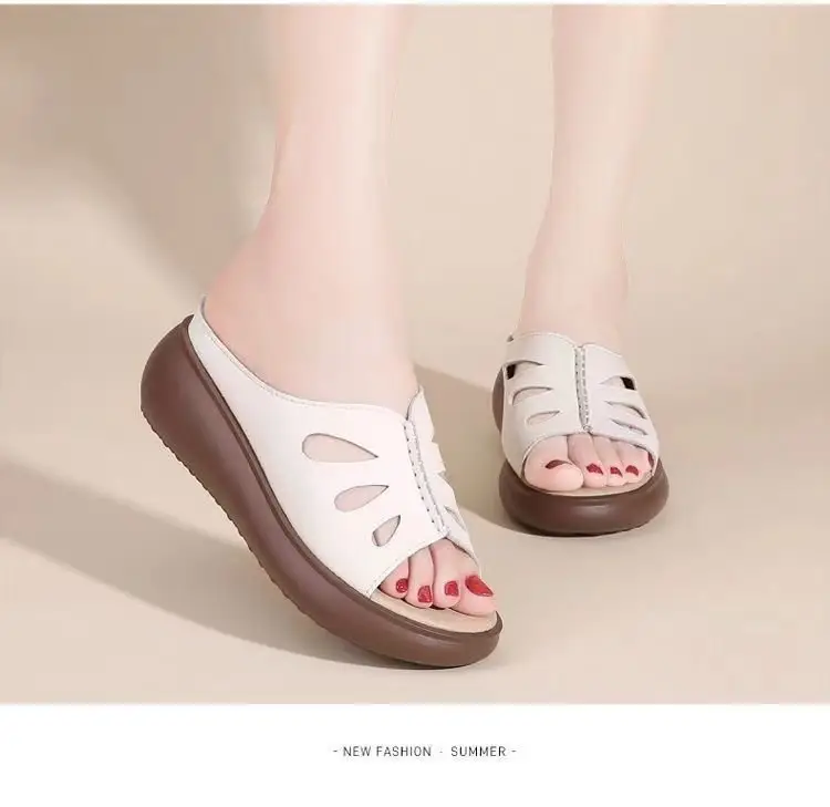 Mother Slippers Women's 2025 Summer New Mid-heel Outer Wear Hollow-out Women's Slippers Middle-aged Women's Wedge Slippers — feature 7