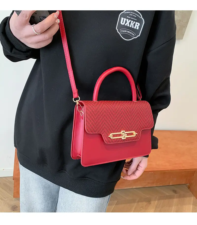 Retro Square Handbag 2025 Korean Style Texturized Lock — feature 1