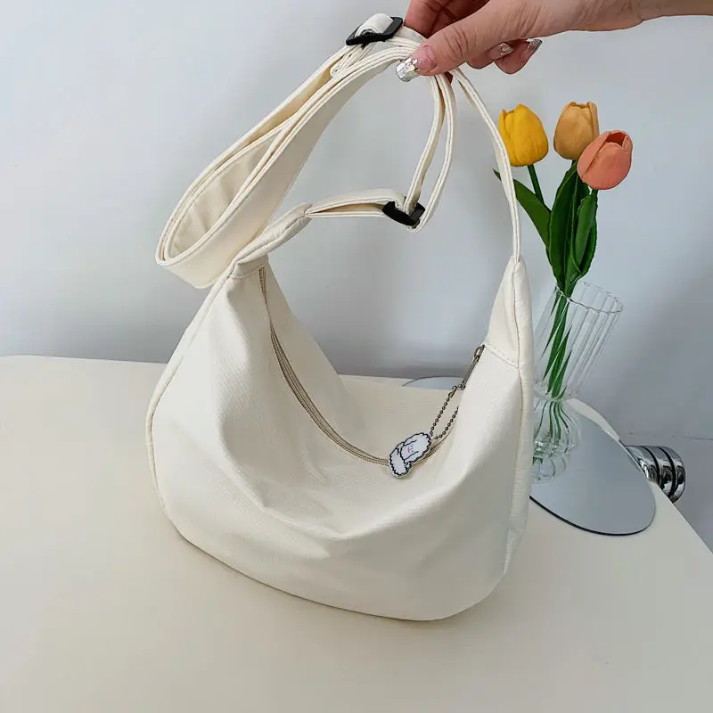 White Satchel Shoulder Bag with Chain Strap - Image 7