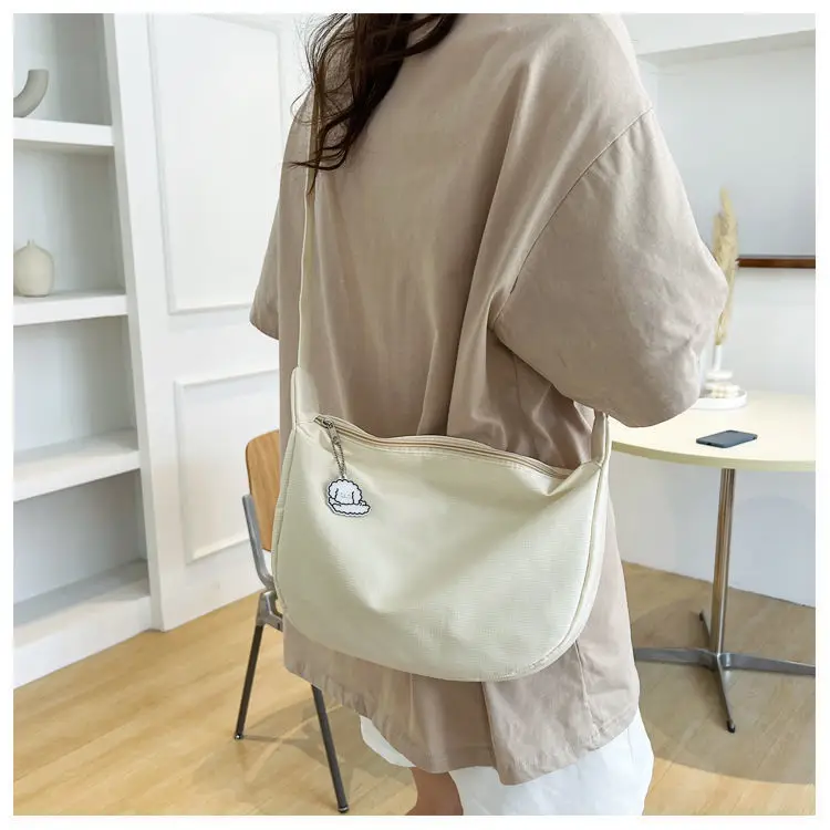 White Satchel Shoulder Bag with Chain Strap — feature 22