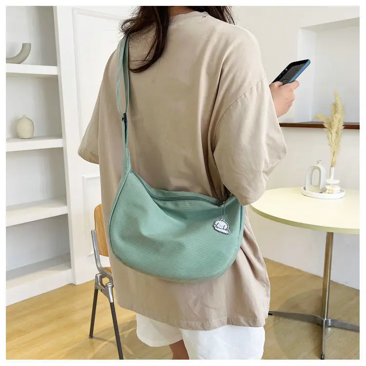 White Satchel Shoulder Bag with Chain Strap — feature 27