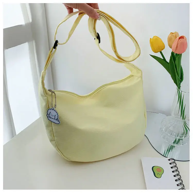 White Satchel Shoulder Bag with Chain Strap — feature 29