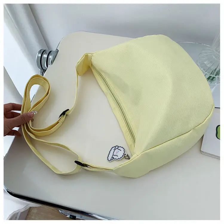 White Satchel Shoulder Bag with Chain Strap — feature 30