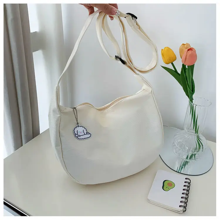 White Satchel Shoulder Bag with Chain Strap — feature 32