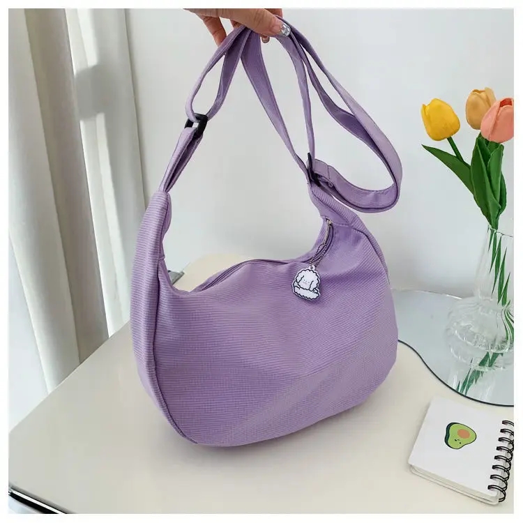 White Satchel Shoulder Bag with Chain Strap — feature 33