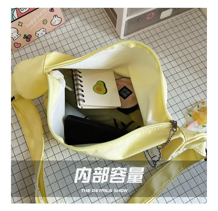 White Satchel Shoulder Bag with Chain Strap — feature 8