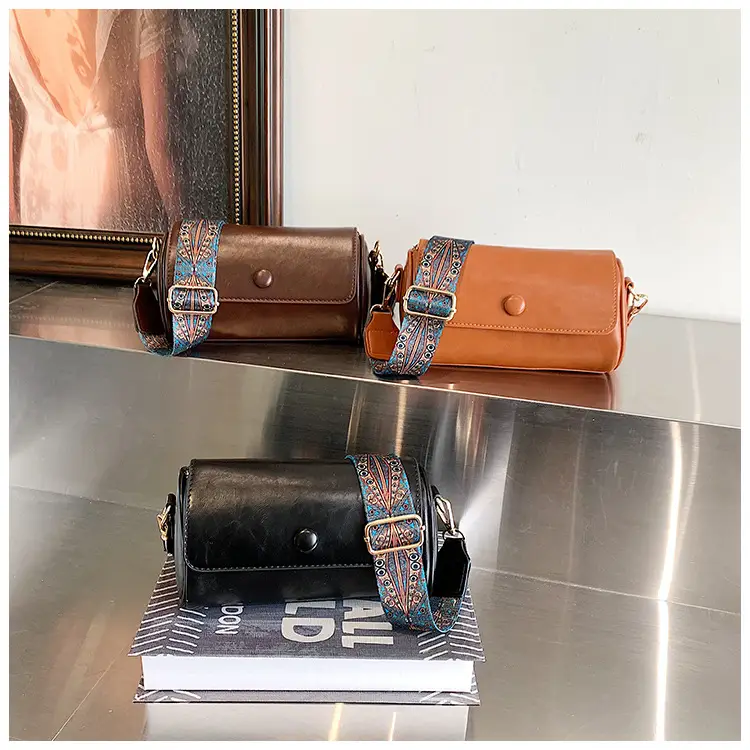 Women's Brown Leather Crossbody Bag with Wide Strap — feature 18