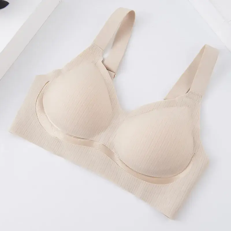 Green Seamless Non-Padded Bra for Large Chest - Image 2