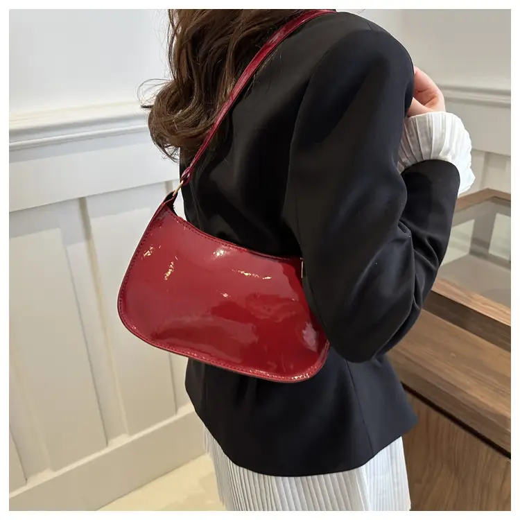 Black Korean Style Shoulder Bag for Women 2024 — feature 11