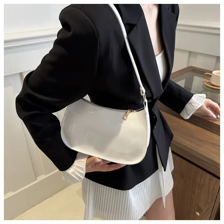 Black Korean Style Shoulder Bag for Women 2024 — feature 12