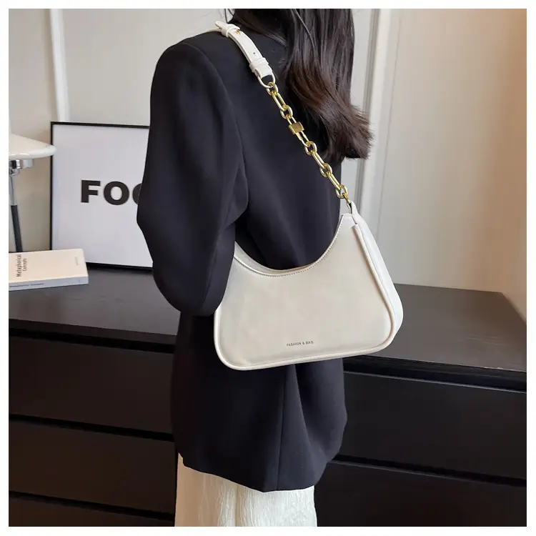 White Underarm Bag Women 2025 New Niche Design — feature 17