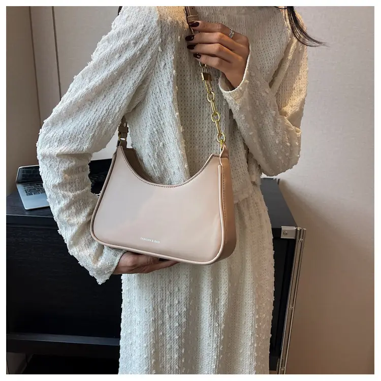 White Underarm Bag Women 2025 New Niche Design — feature 23