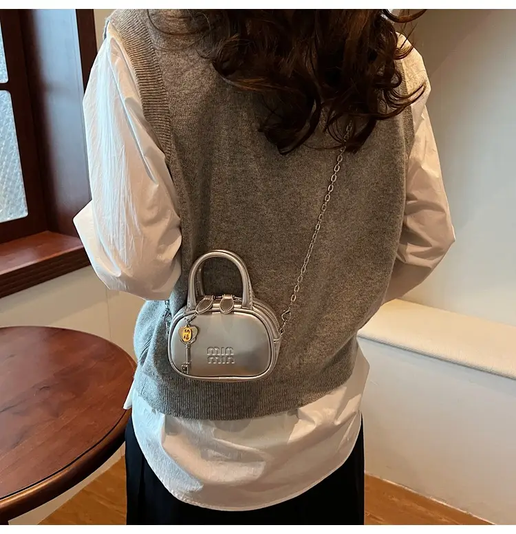 Textured Mini Chain Shoulder Bag Women Black — feature 13