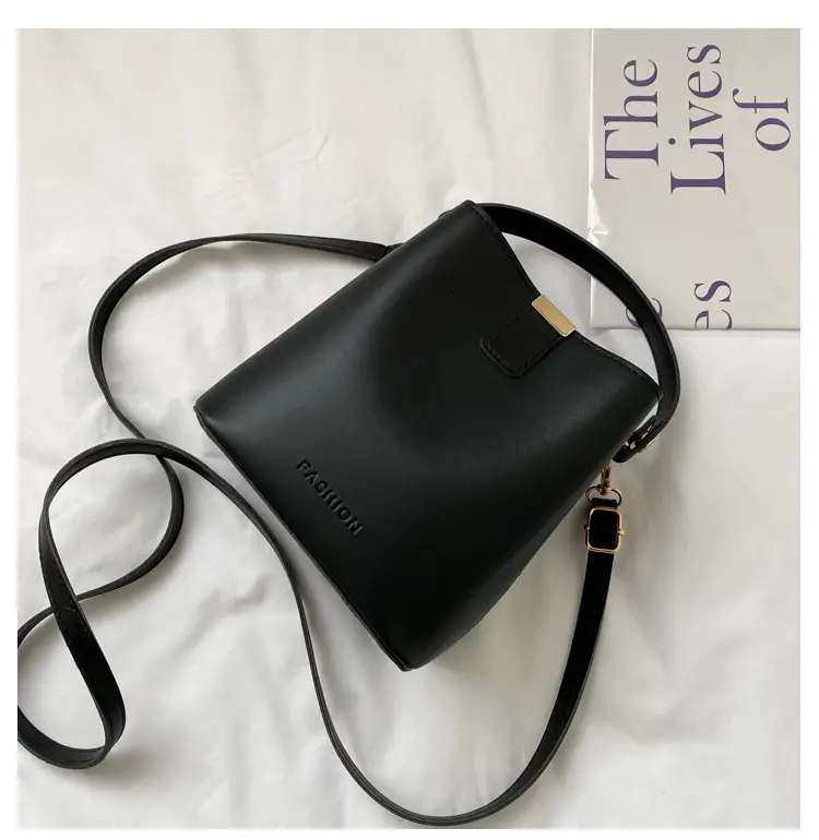 Women's White Korean Style Crossbody Bag 2021 — feature 26