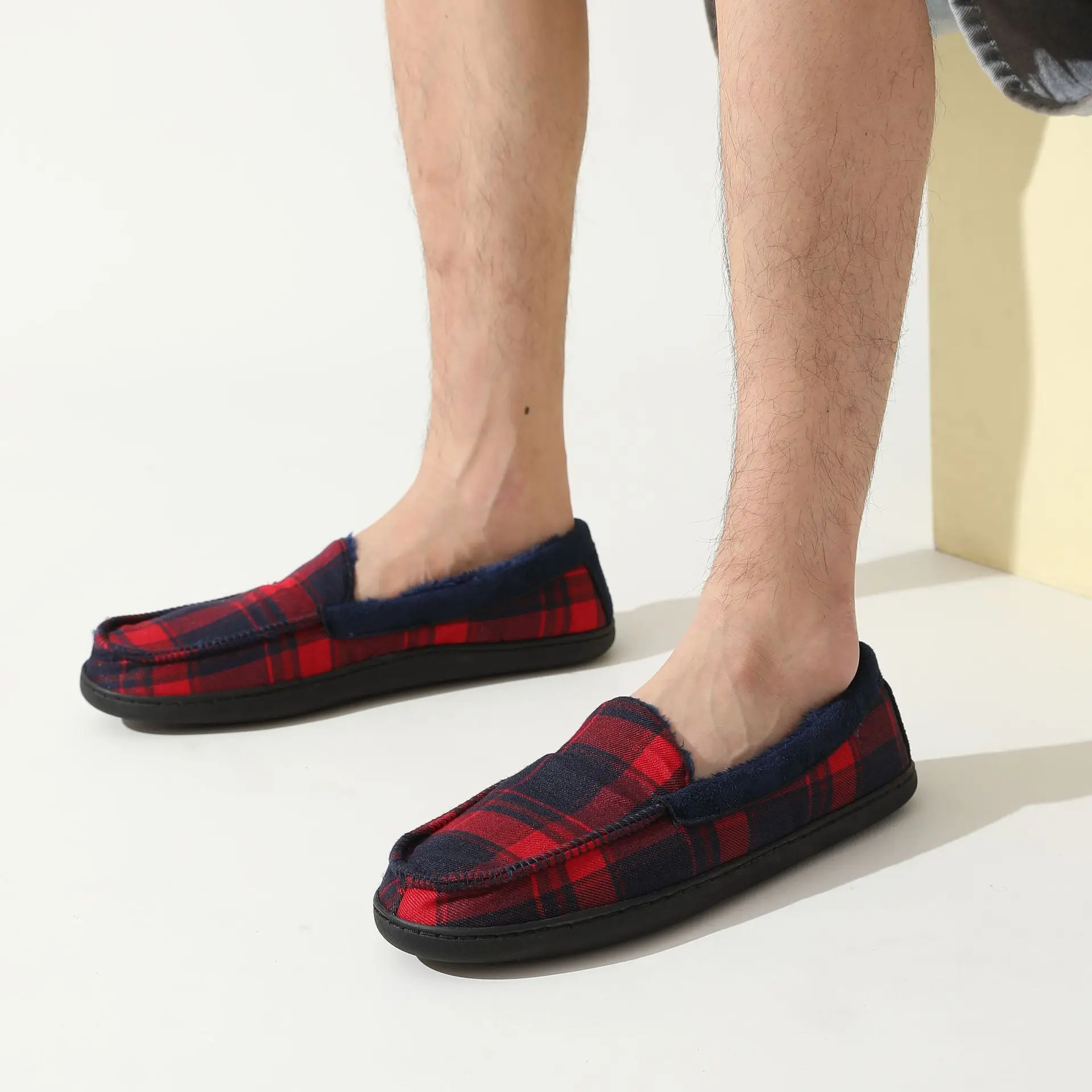 Men's Brown Memory Foam Slipper with Plush Lining — feature 5