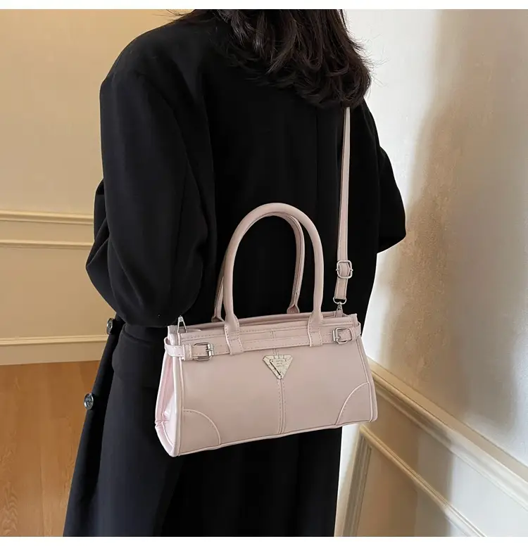 Red Crossbody Shoulder Bag for Women 2025 — feature 18