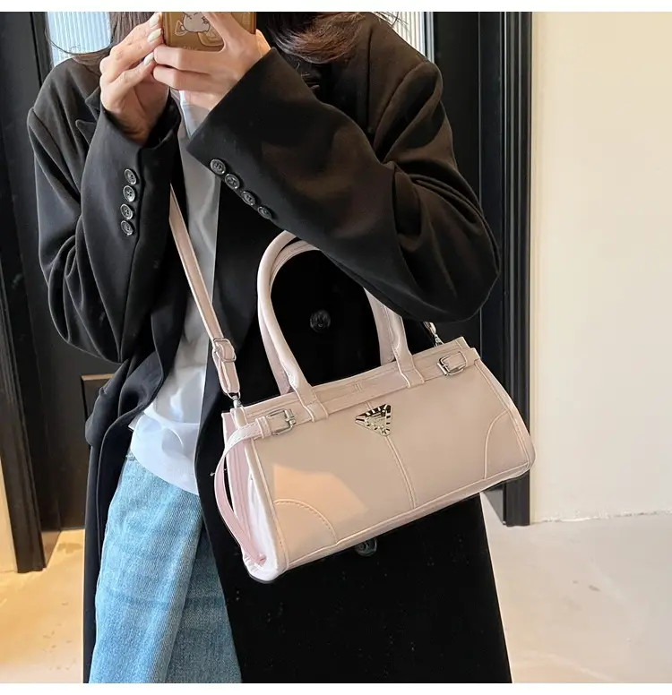 Red Crossbody Shoulder Bag for Women 2025 — feature 19