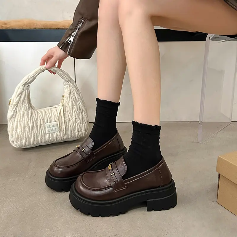 Vintage Academy Style Thick Bottom Gold Coin Loafers Women's 2025 Spring New Jk Small Leather Shoes British Style Big Head Single-layer Shoes - Image 4