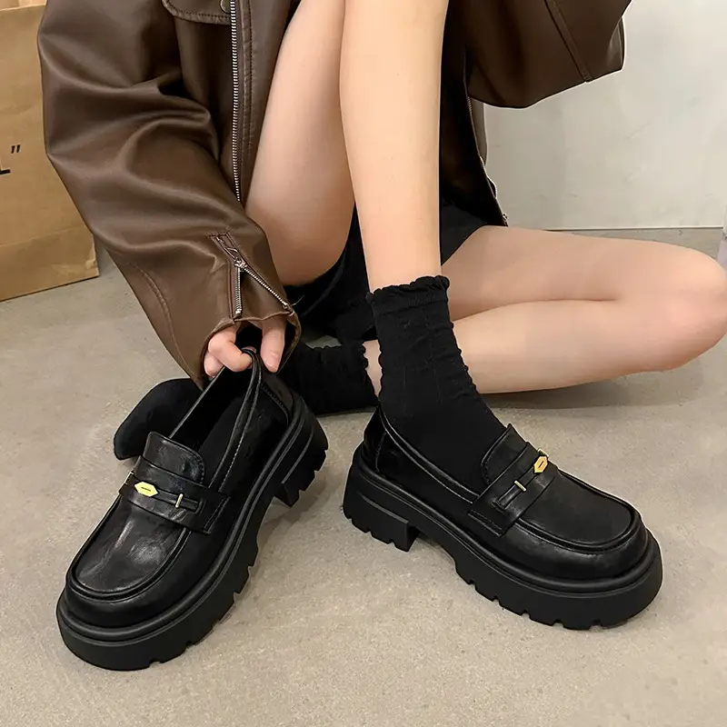 Vintage Academy Style Thick Bottom Gold Coin Loafers Women's 2025 Spring New Jk Small Leather Shoes British Style Big Head Single-layer Shoes - Image 5