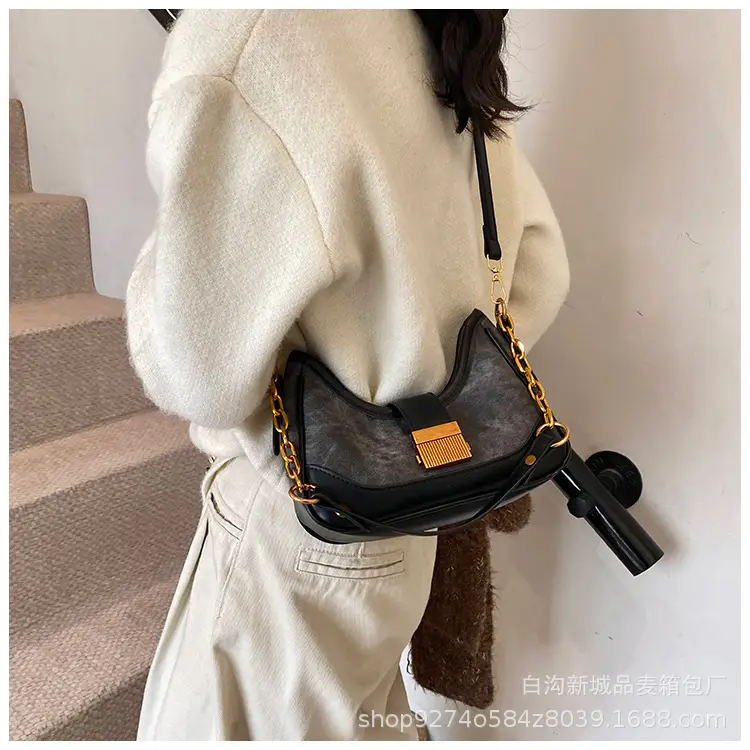 Retro Underarm Bag 2026 New Autumn Winter Crossbody Chain Lock — feature 18