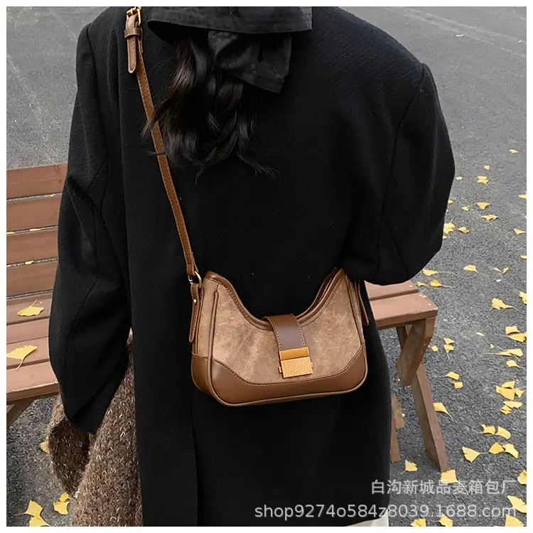 Retro Underarm Bag 2026 New Autumn Winter Crossbody Chain Lock — feature 21
