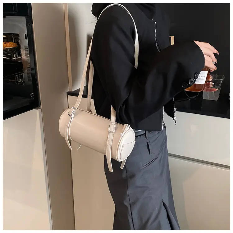 Red Underarm Cylinder Bag for Women 2026 — feature 19