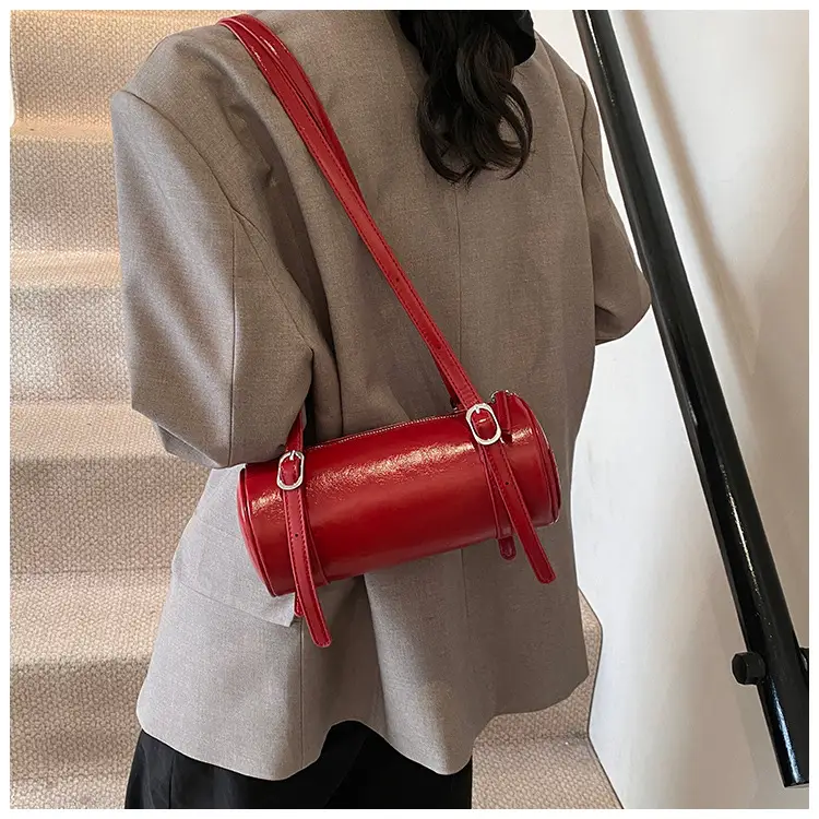 Red Underarm Cylinder Bag for Women 2026 — feature 9