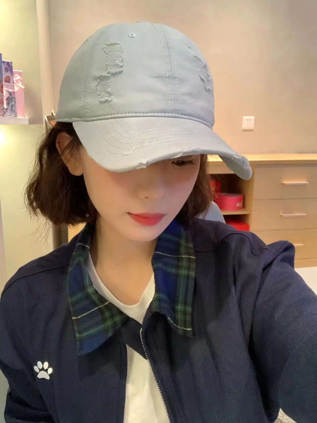 Red Ripped Baseball Cap with Embroidered Logo — feature 9